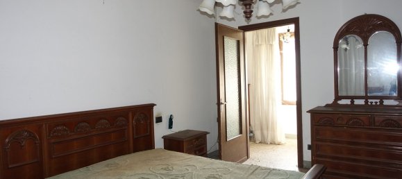 4 bedrooms House in Moncalvo, Italy No. 279721 12