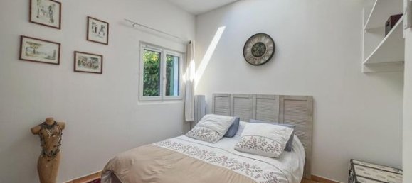 3 bedrooms House in Houdan, France No. 281290 8