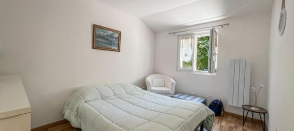 3 bedrooms House in Houdan, France No. 281290 9