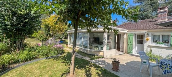 3 bedrooms House in Houdan, France No. 281290 14