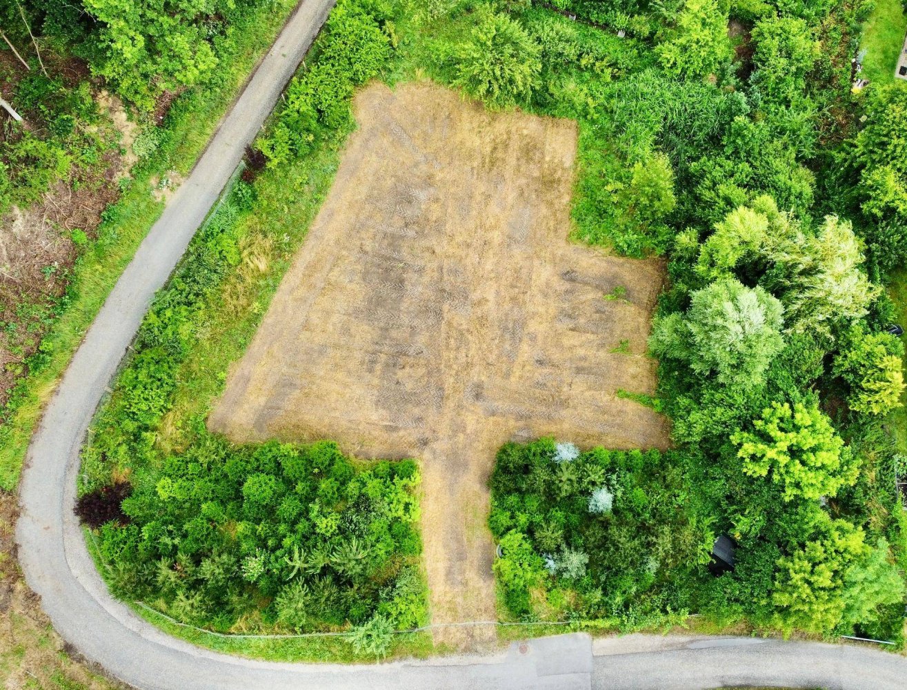 2174m² Land in Leobendorf, Austria No. 193180