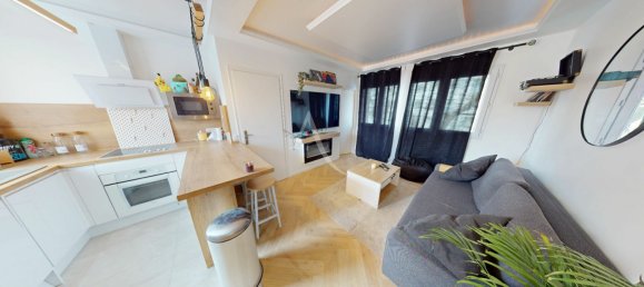 Дуплекс с 2 спальнями в Шампиньи-сюр-Марн, Франция № 126898 2