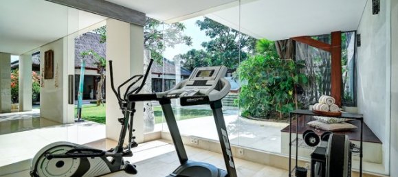 5 bedrooms Villa in Seminyak, Indonesia No. 3589 12