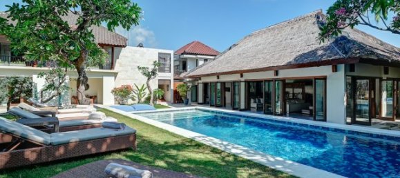 5 bedrooms Villa in Seminyak, Indonesia No. 3589 28