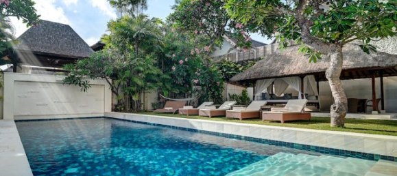 5 bedrooms Villa in Seminyak, Indonesia No. 3589 24