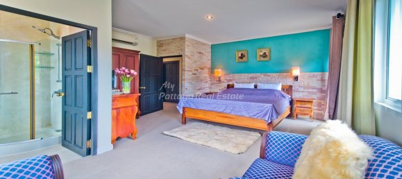 Casa de 8 dormitorios en Sattahip, Thailand No. 10519 23