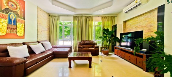 8 غرف نوم مقهى / مطعم في Pattaya, Thailand رقم 10519 25