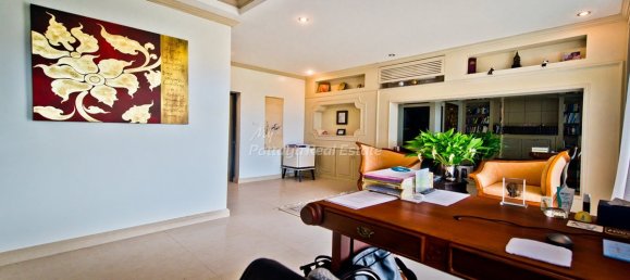 Casa de 8 dormitorios en Sattahip, Thailand No. 10519 26