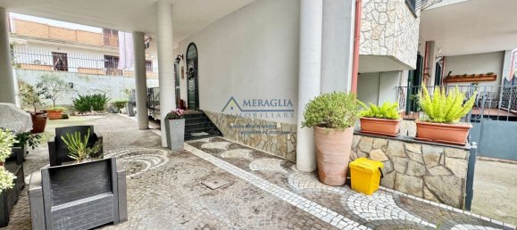 7 rooms Apartment in Parete, Italy No. 108860 7