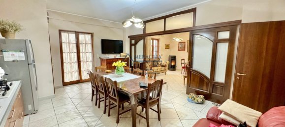 7 rooms Apartment in Parete, Italy No. 108860 19