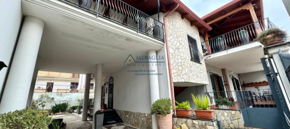 7 rooms Apartment in Parete, Italy No. 108860 14