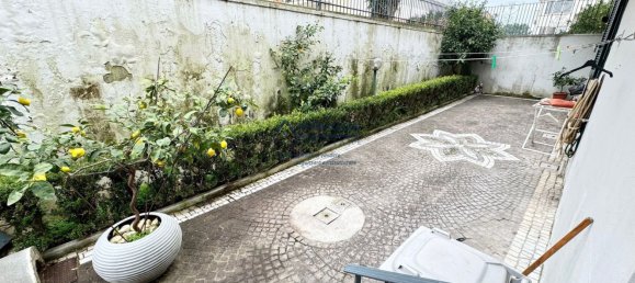 7 rooms Apartment in Parete, Italy No. 108860 26