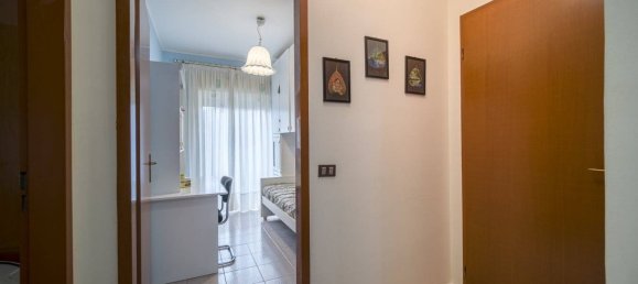 3 bedrooms Apartment in Messina, Italy No. 38433 12