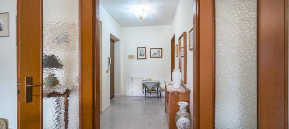 3 bedrooms Apartment in Messina, Italy No. 38433 20