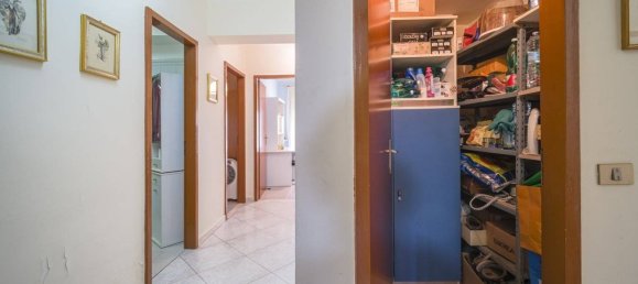 3 bedrooms Apartment in Messina, Italy No. 38433 34