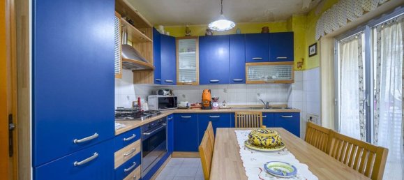 3 bedrooms Apartment in Messina, Italy No. 38433 27