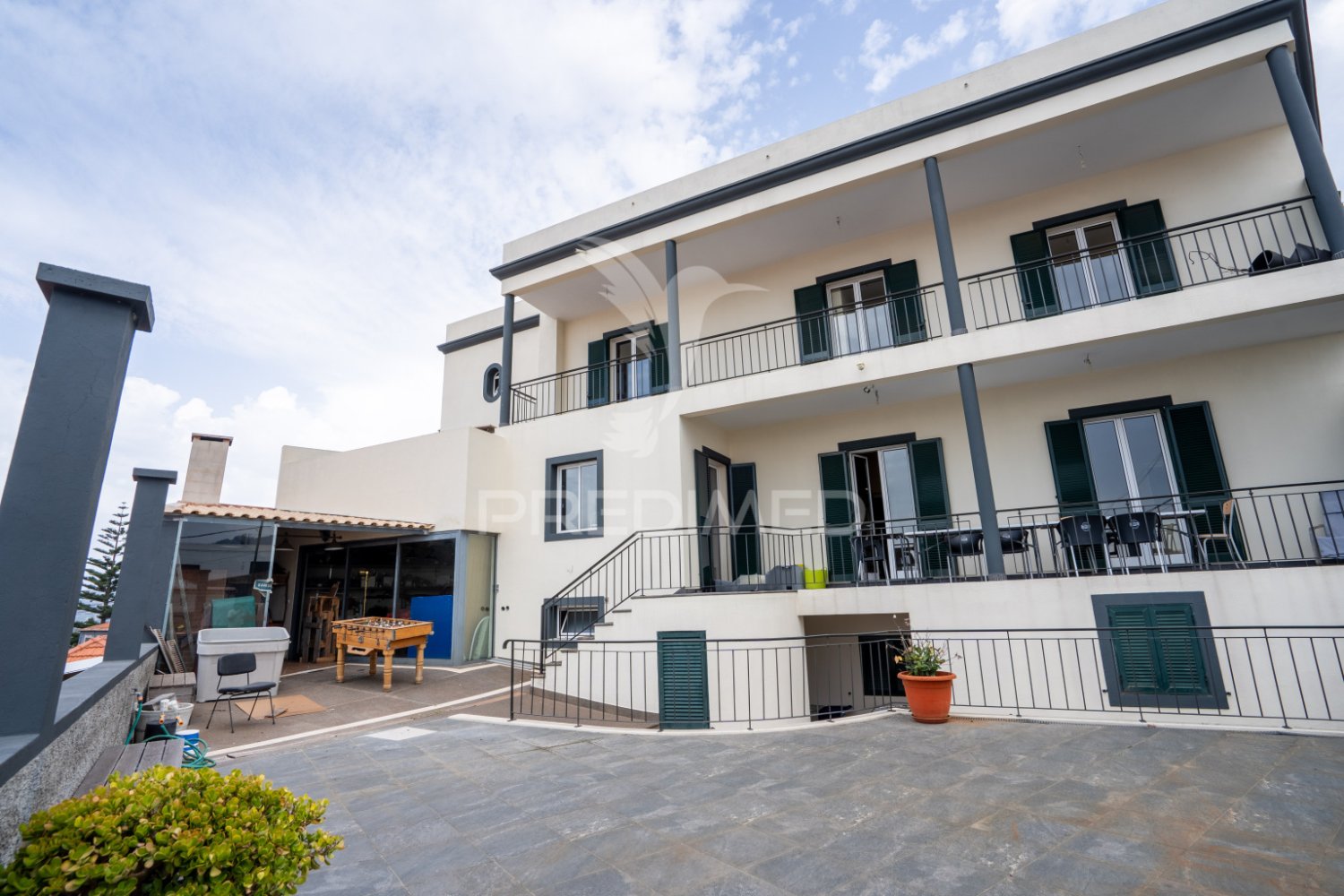 Здание с 3 спальнями в Фуншал, Португалия № 246781