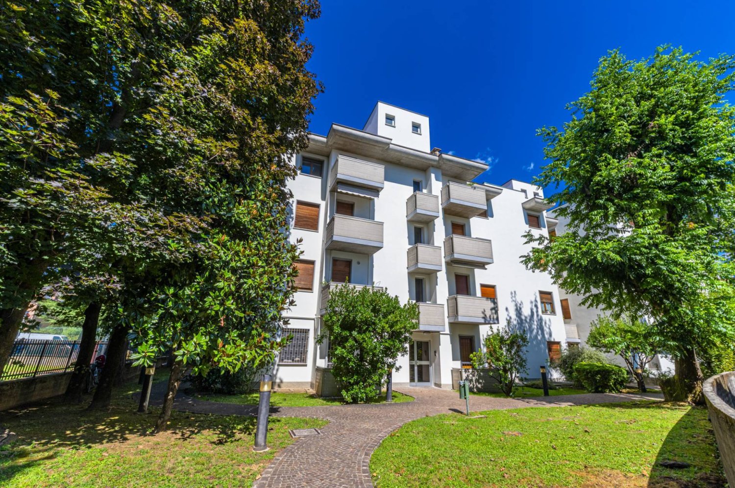 Квартира с 2 спальнями в Бергамо, Италия № 271571