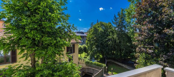 Квартира с 2 спальнями в Бергамо, Италия № 271571 12