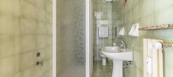 Квартира с 2 спальнями в Бергамо, Италия № 271571 10