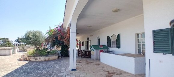 7 rooms Villa in Ostuni, Italy No. 298727 4
