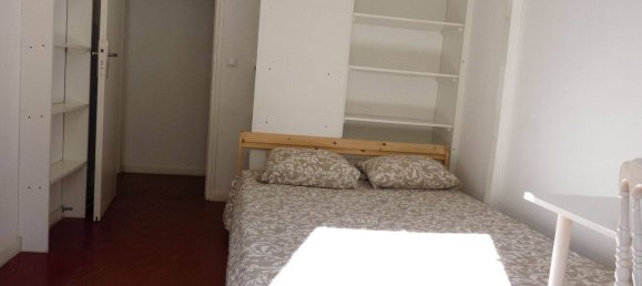 Квартира с 3 спальнями в Марсель, Франция № 332663 5