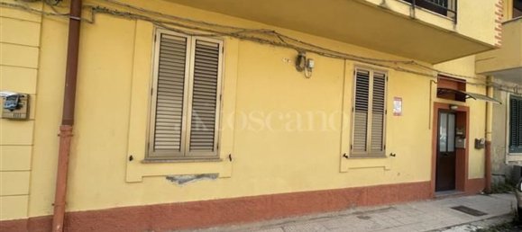 3 Schlafzimmer Wohnung in Messina, Italy, Nr. 343686 8