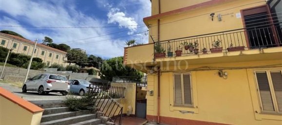 3 Schlafzimmer Wohnung in Messina, Italy, Nr. 343686 6