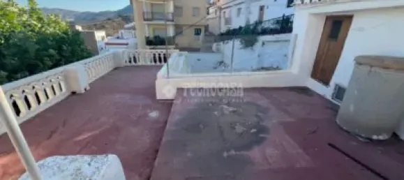 Adosado de 4 dormitorios en Granada, Spain No. 179869 12