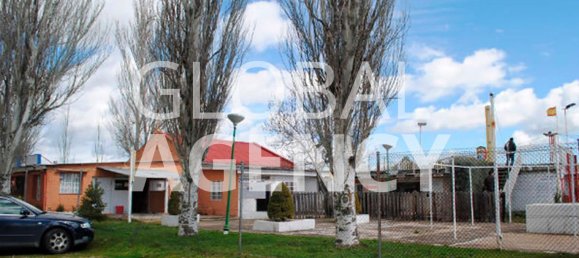 23000m² Land in Madrid, Spain No. 189341 34