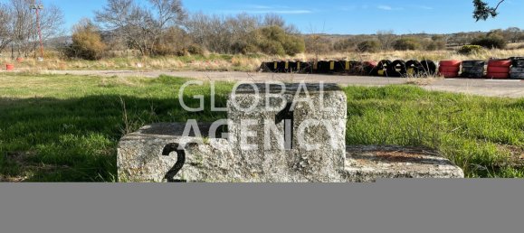 23000m² Land in Madrid, Spain No. 189341 18