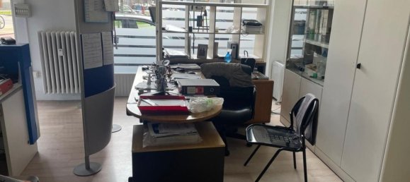 140m² Commercial property in Turin, Italy No. 119903 10