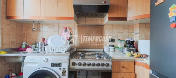 Apartamento de 4 dormitorios en Bologna, Italy No. 311605 4