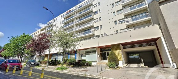 Apartamento de 3 dormitorios en Nancy, France No. 100067 9