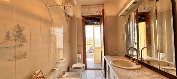 3 bedrooms Apartment in Capodimonte, Italy No. 64099 23