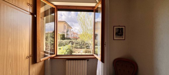 3 bedrooms Apartment in Capodimonte, Italy No. 64099 8