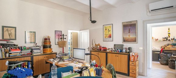 255m² Office in Rome, Italy No. 283026 14