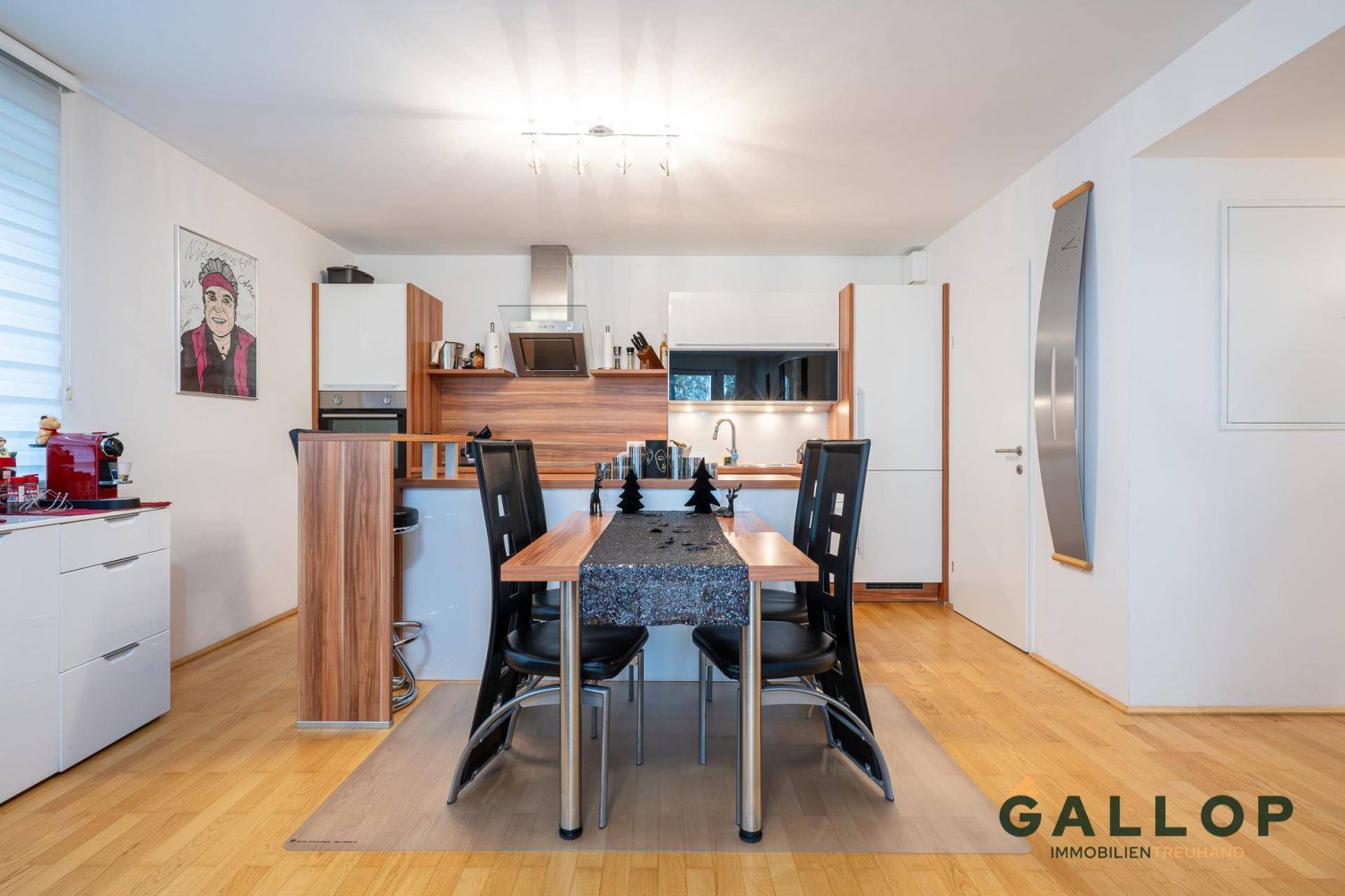 2 Schlafzimmer Wohnung in Innsbruck-Stadt, Austria, Nr. 221616