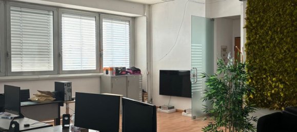 Bureau à Turin, Italy 170m² No. 112645 25