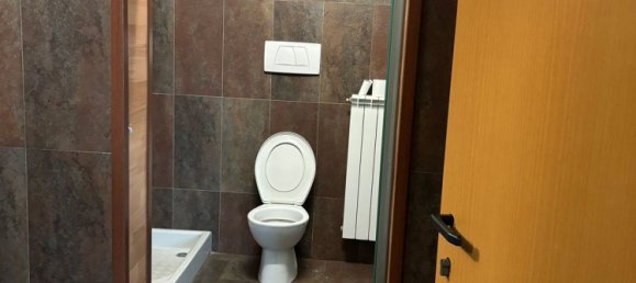 Bureau à Turin, Italy 170m² No. 112645 2