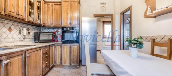 4 rooms Apartment in Rome, Italy No. 124107 15