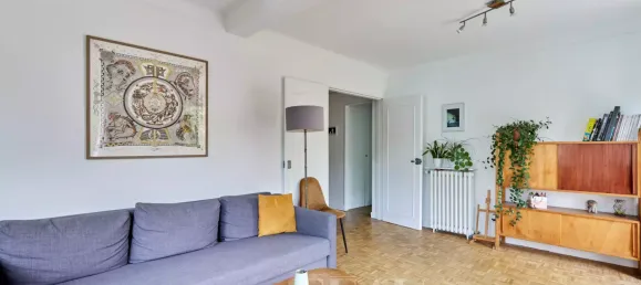 2 bedrooms Apartment in Paris, France No. 146171 4