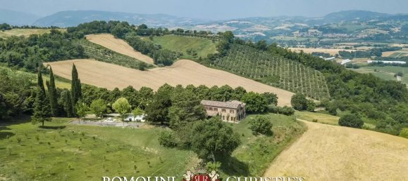 11 rooms Villa in Terre Roveresche, Italy No. 281428 7