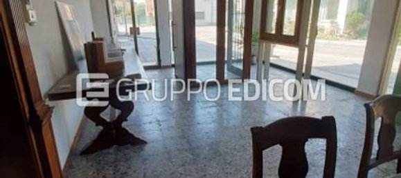 3 bedrooms Apartment in Cerea, Italy No. 323870 7