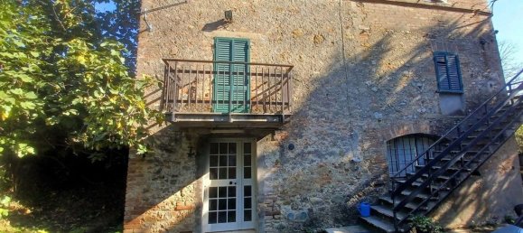 6غرفة منزل ذو طابقين في Marsciano, Italy رقم 115424 4