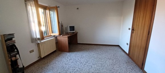 6غرفة منزل ذو طابقين في Marsciano, Italy رقم 115424 23