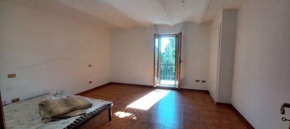 6غرفة منزل ذو طابقين في Marsciano, Italy رقم 115424 16