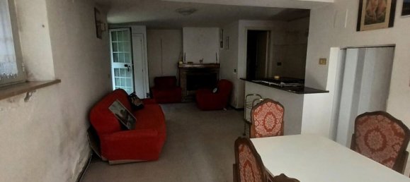 6غرفة منزل ذو طابقين في Marsciano, Italy رقم 115424 8