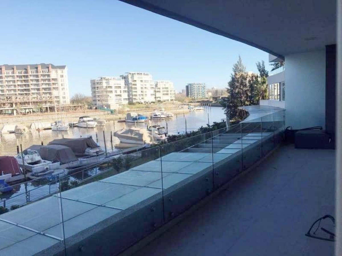 2 bedrooms Apartment in Tigre, Argentina No. 7852