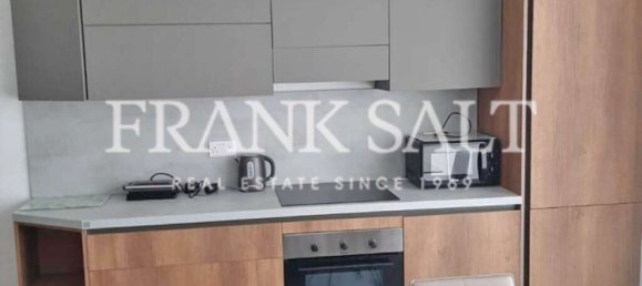 1 bedroom Penthouse in Sliema, Malta No. 10093 4